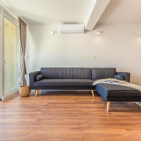 Sea View Apartment Celina Luaran gambar