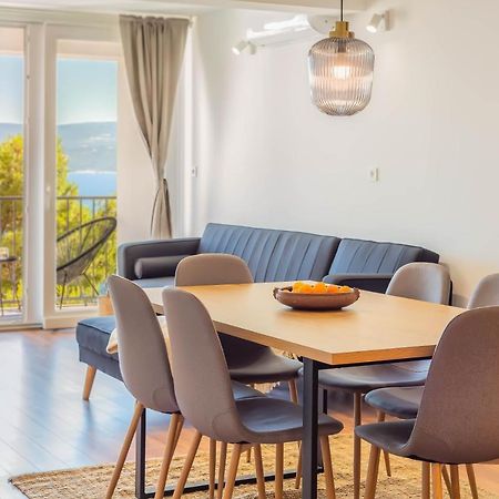 Sea View Apartment Celina Luaran gambar